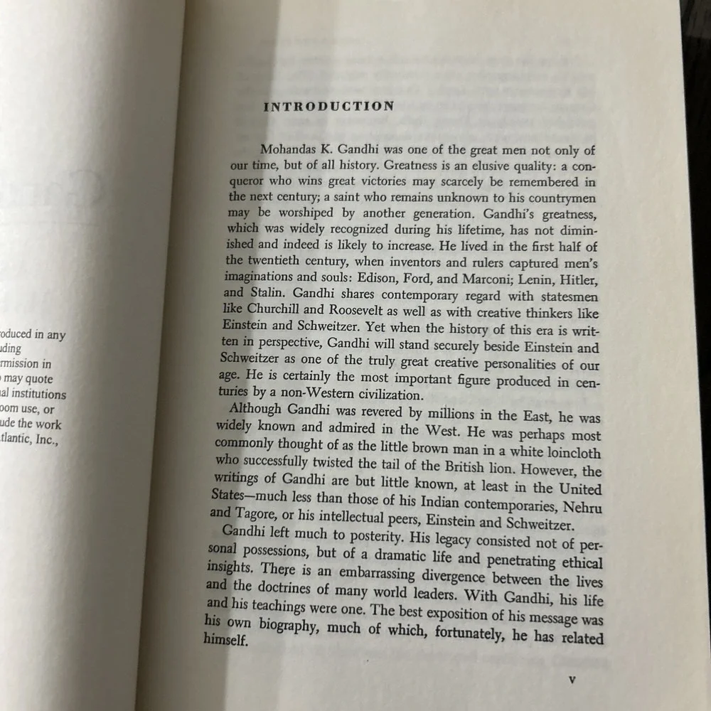 Gandhi Lot of 2 Books: Gandhi Reader + Autobiography  Read